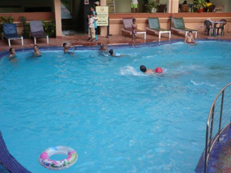 Ticlo Resorts Calangute Esterno foto